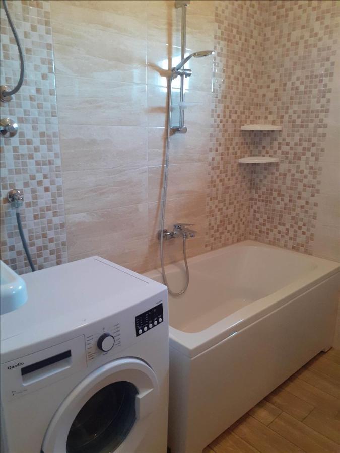 Apartments Rajka Лопар Экстерьер фото