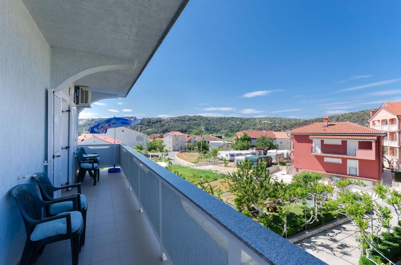 Apartments Rajka Лопар Экстерьер фото