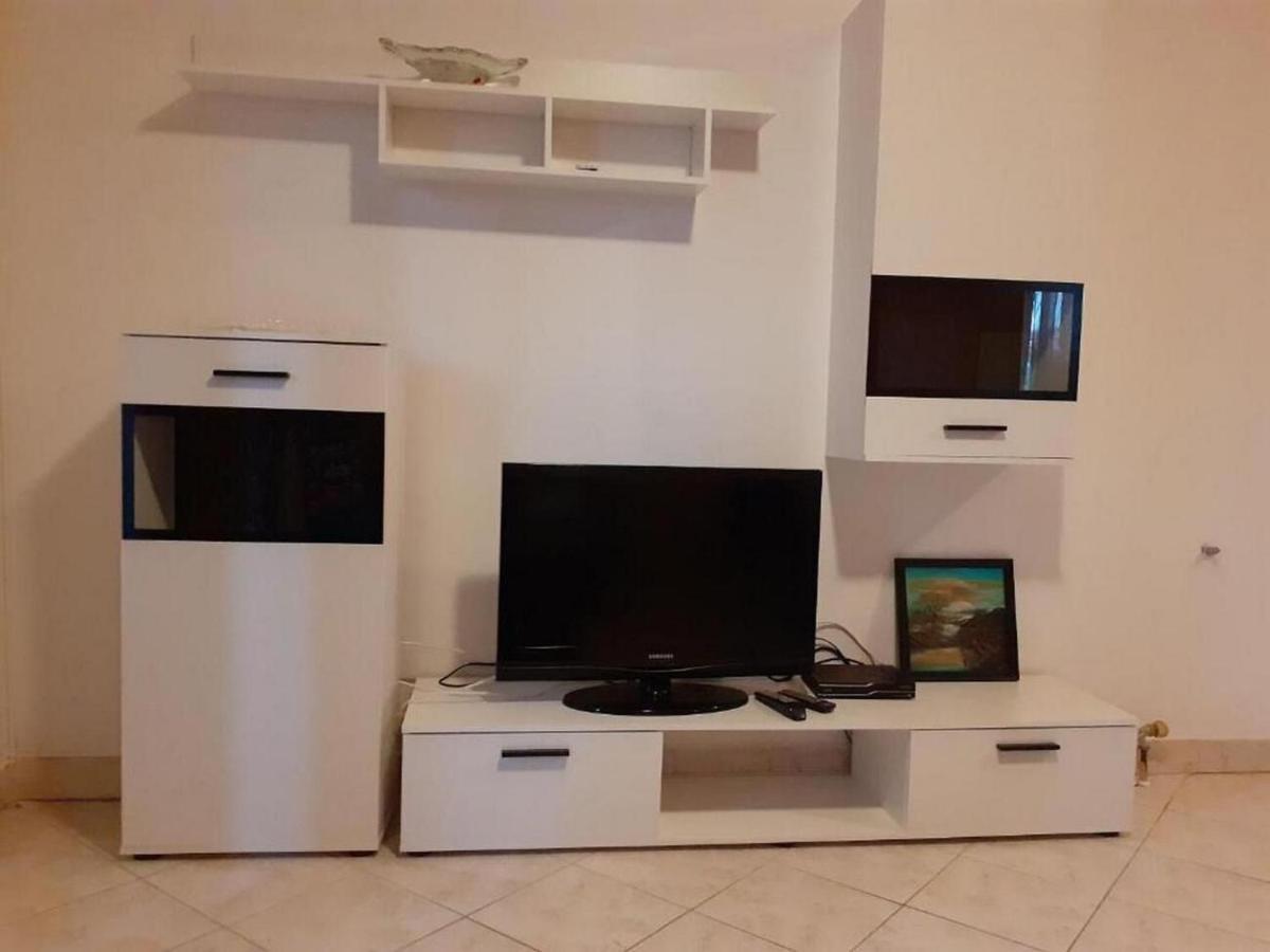 Apartments Rajka Лопар Экстерьер фото
