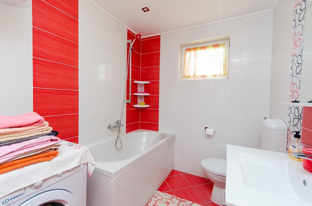 Apartments Rajka Лопар Экстерьер фото