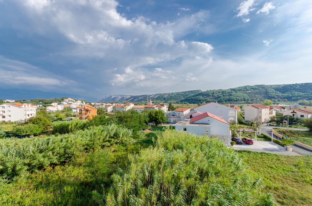Apartments Rajka Лопар Экстерьер фото